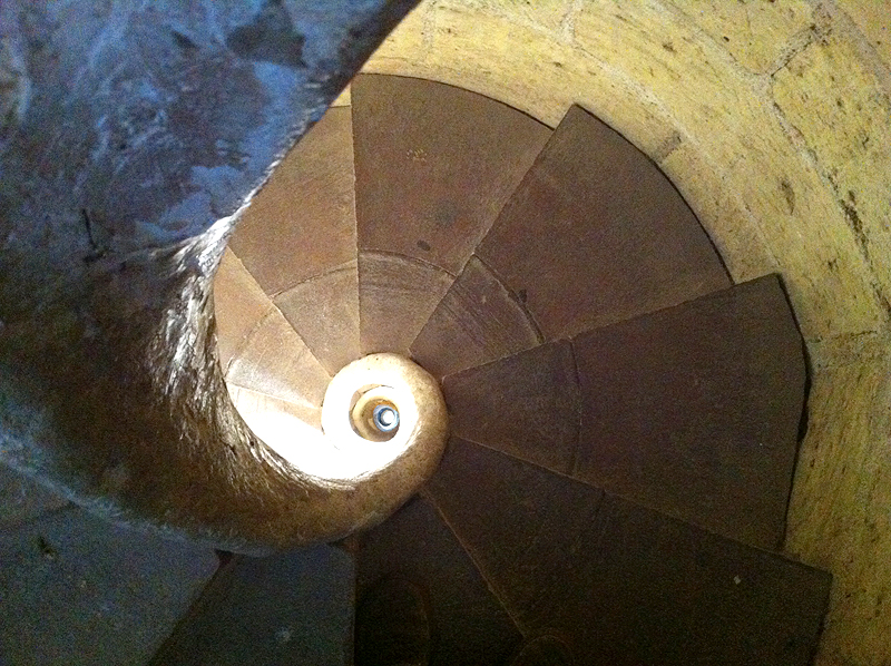Escaleras de acceso al campanario de la Iglesia Prioral de Sant Pere