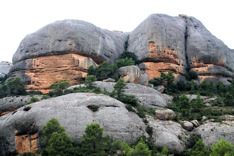 formaciones rocosas de la Serra de la Llena