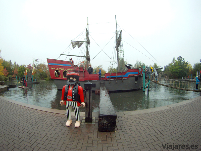 El archiconocido barco pirata de Playmobil