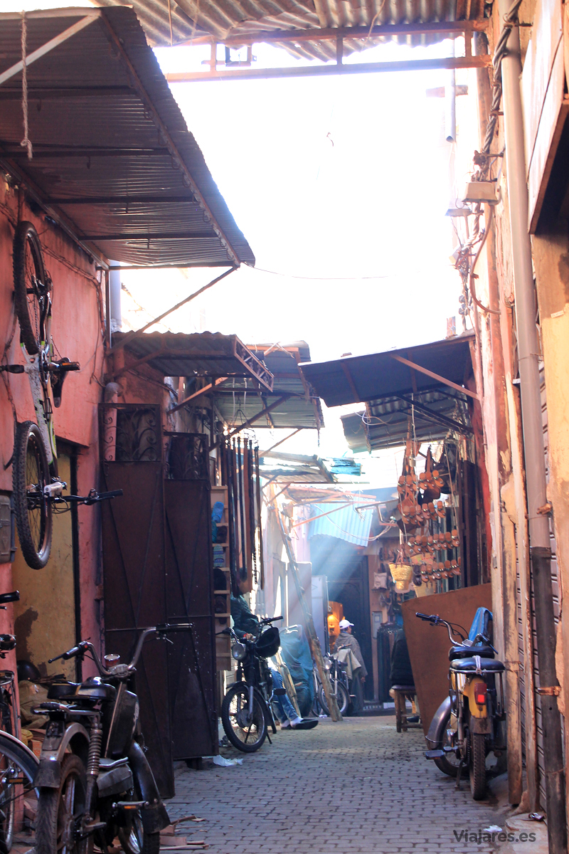 Callejuela de la medina de Marrakech