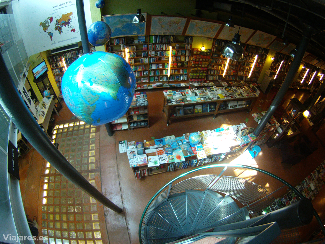Librería Altaïr, especializada en viajes